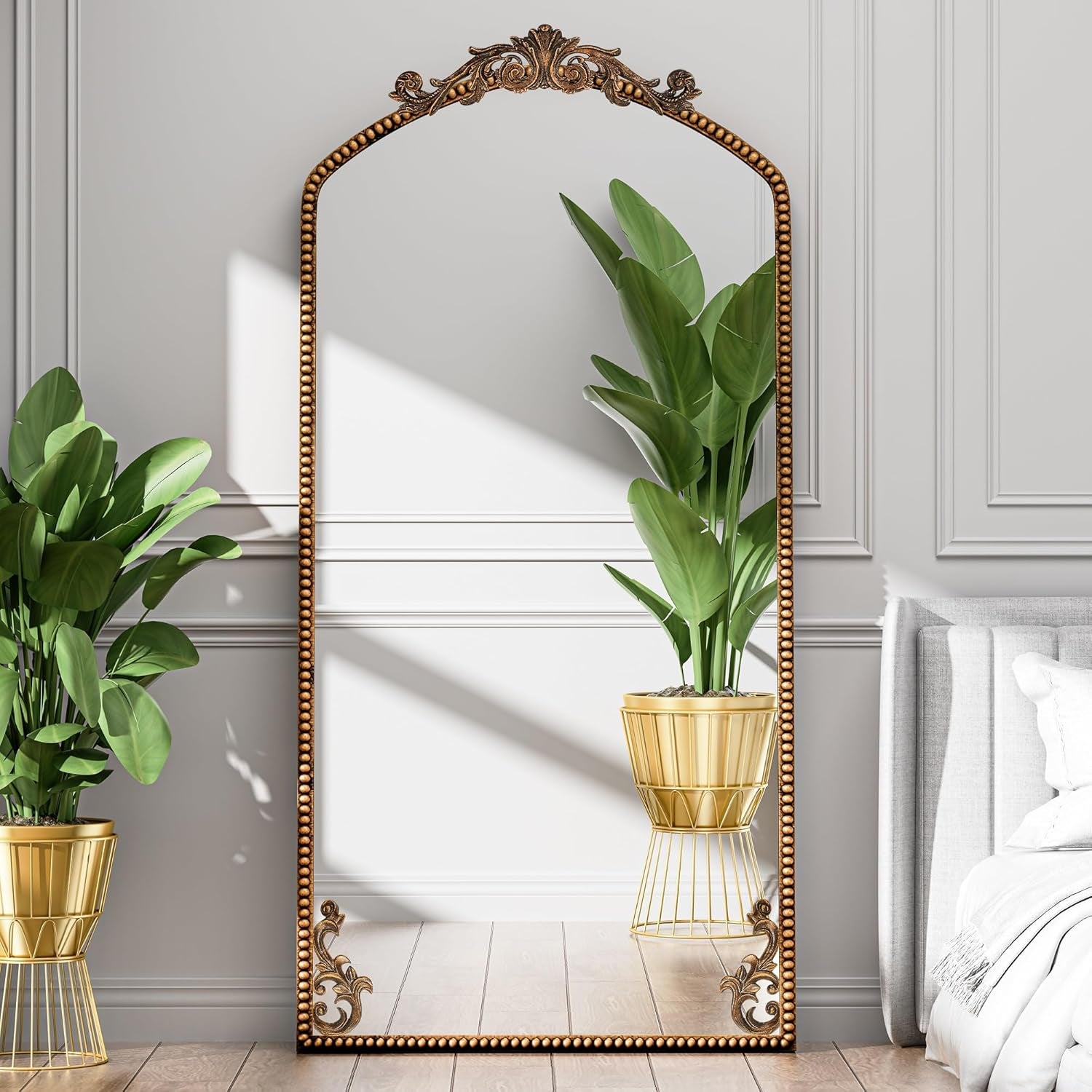 Elegant Gold Arched Full Length Mirror - 71"×32" Vintage Baroque Style Floor Mirror for Living Room, Bedroom, Hallway Decor