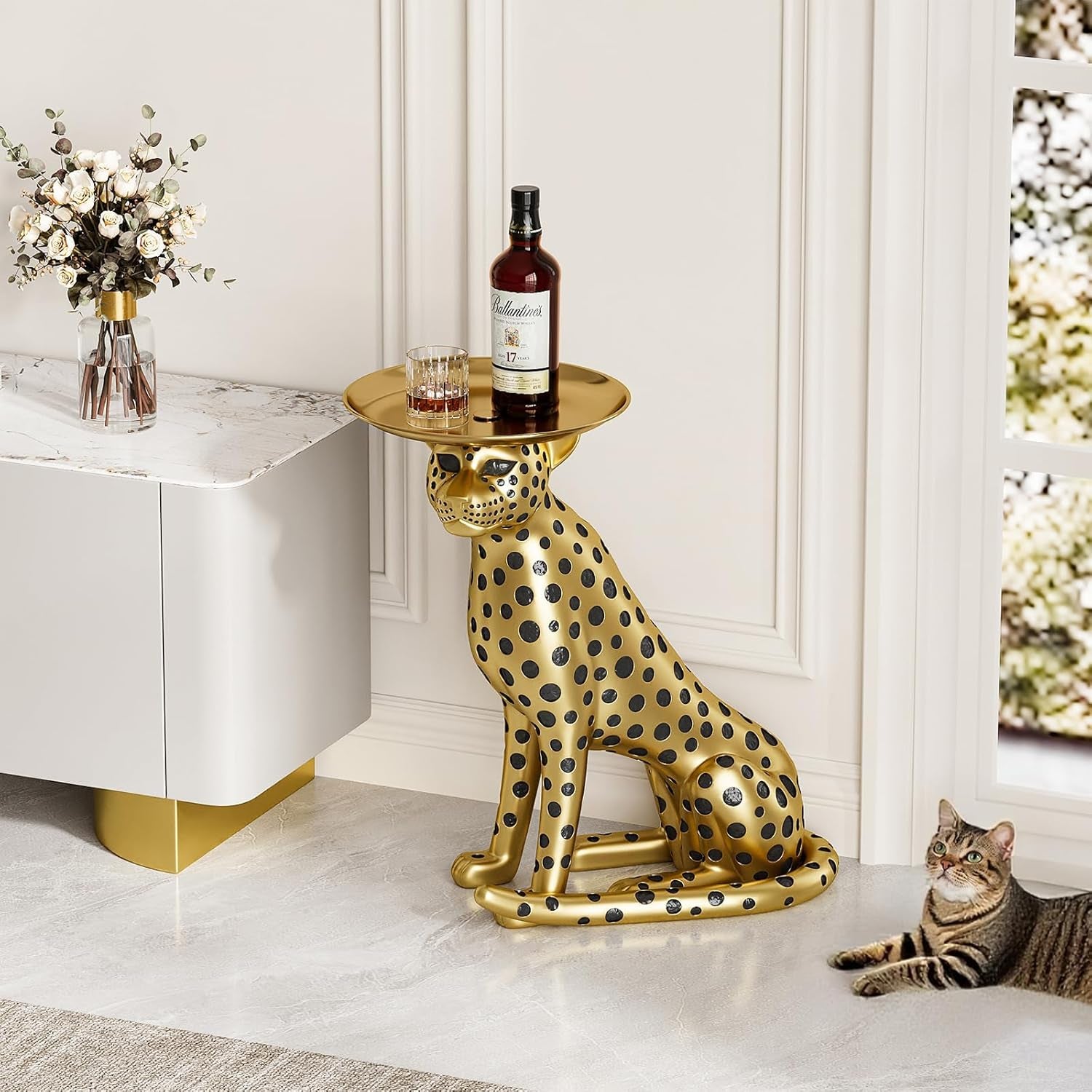 Elegant Animal-Themed Side Table with Tray Top – Gold Leopard Statue Panther Figurine End Table Decor for Home and Gifting